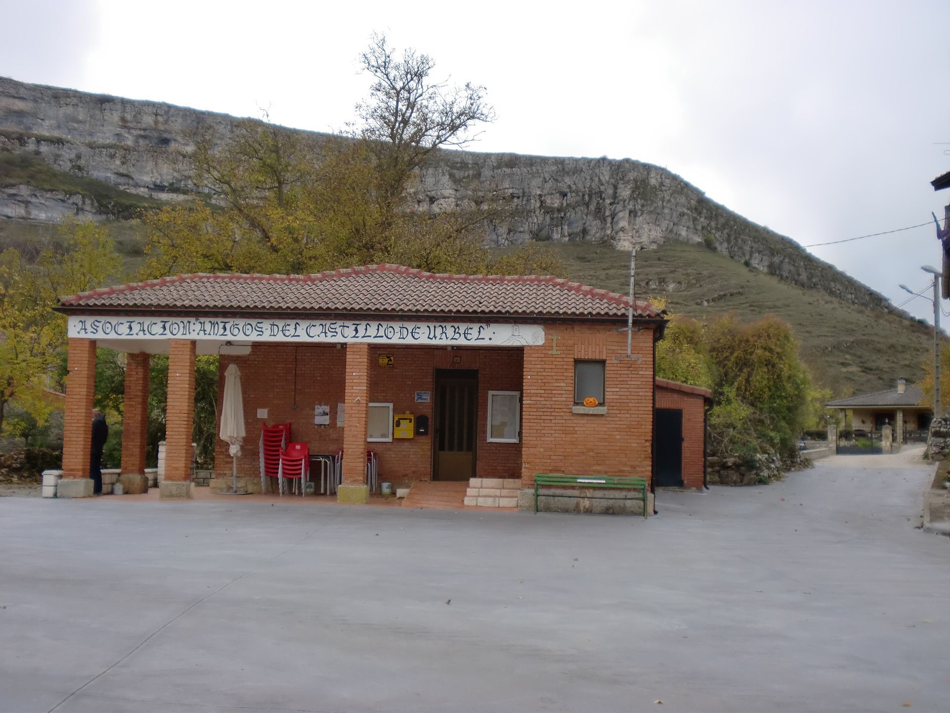 Asociación Amigos del Castillo de Urbel